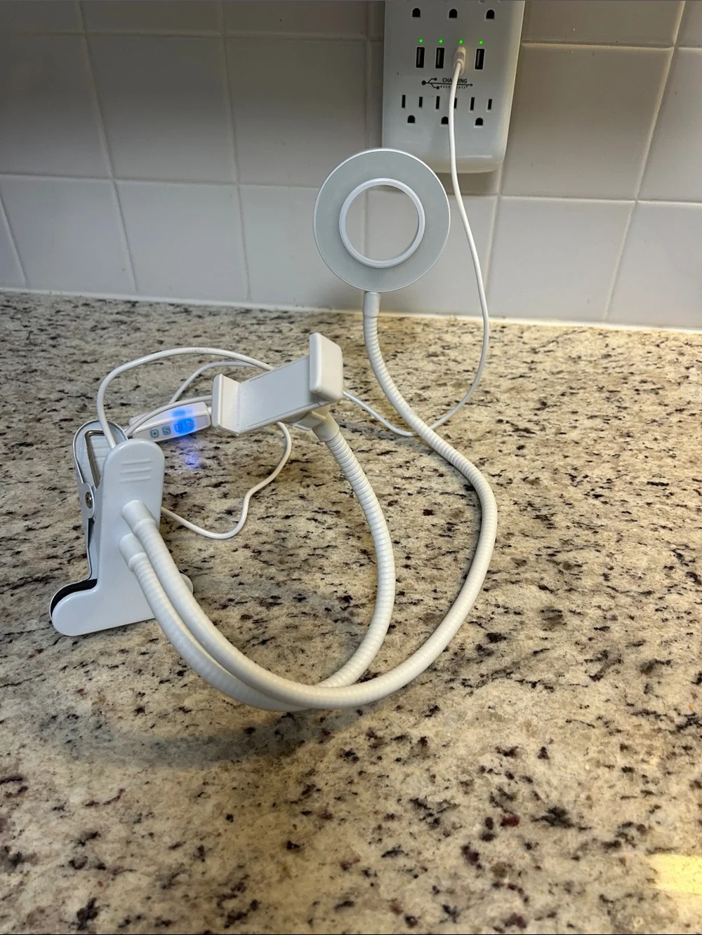 Adjustable White Flexible Phone & MagSafe Charger Clip Mount